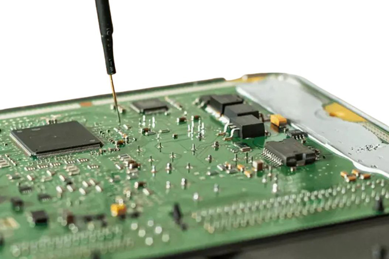 Electronic Control Unit(ECU))